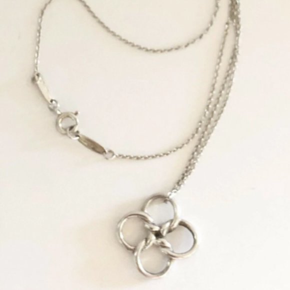 LOVELY Tiffany & Co. Sterling Silver Elsa Peretti Quadrifoglio Knot Neck… - Picture 1 of 5